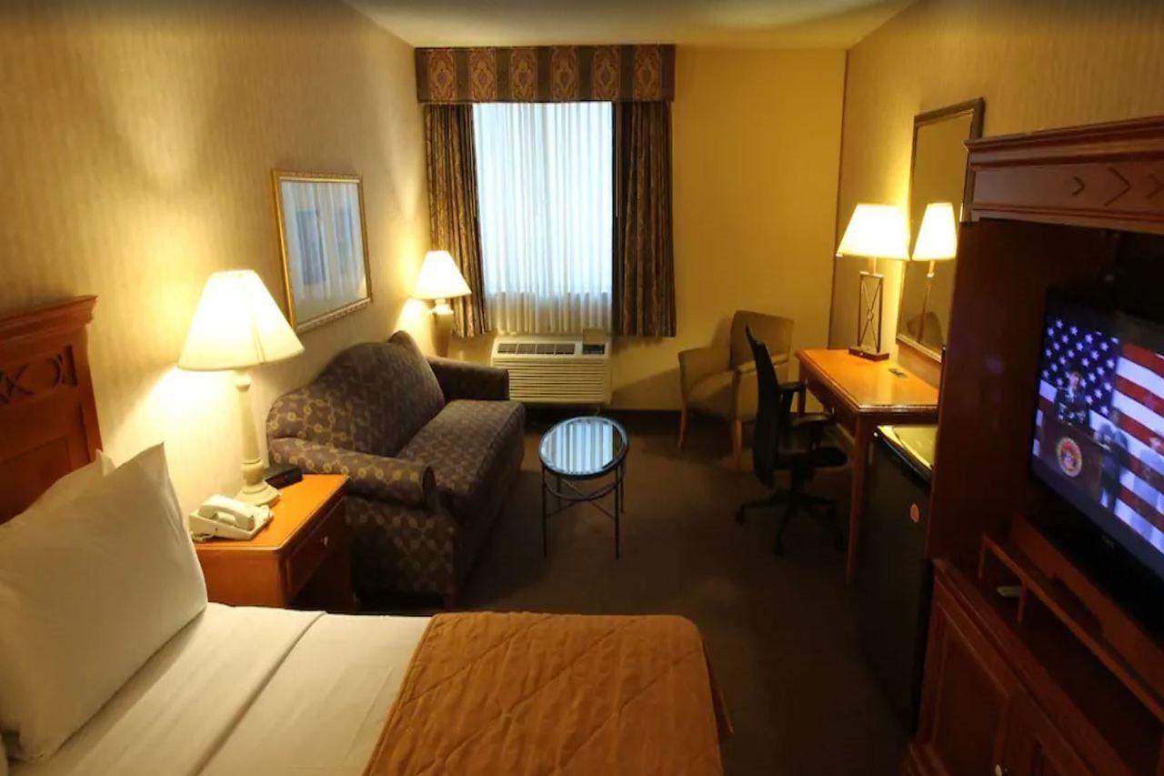 Clarion Hotel Park Central دالاس المظهر الخارجي الصورة